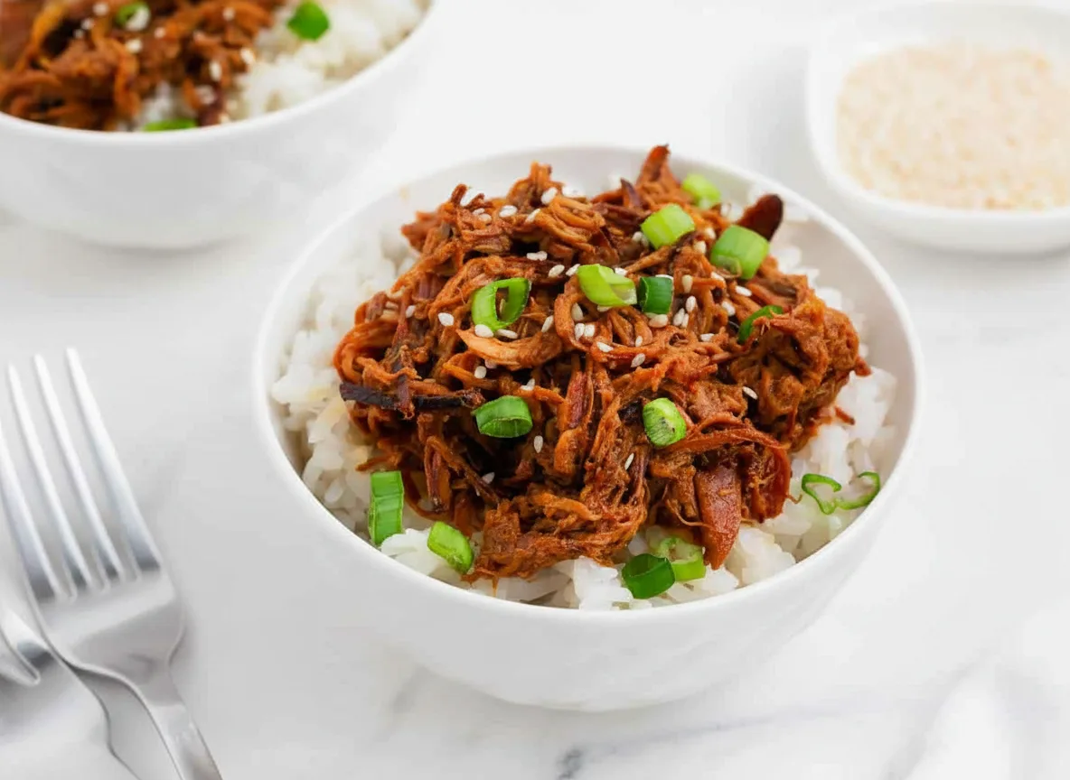 Easy Honey Garlic Slow Cooker Chicken Thighs